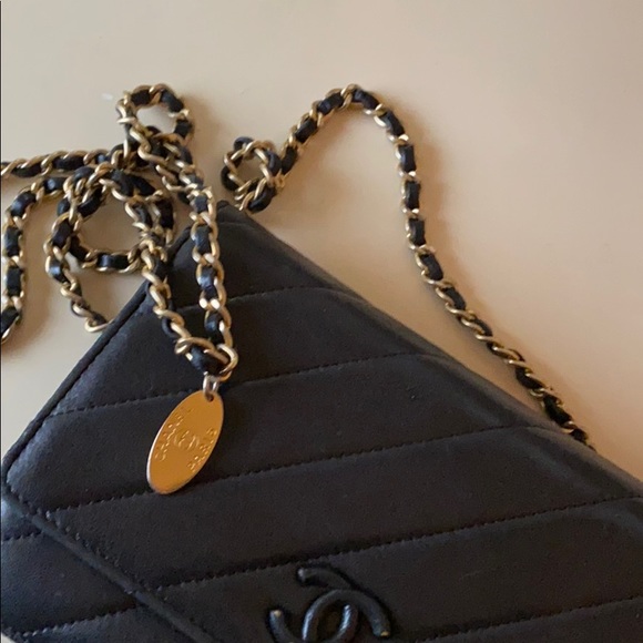 Chanel Wallet on Chain - Picture 7 of 8